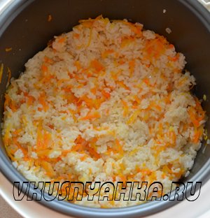 Скумбрия на пару с рисом в мультиварке, приготовление, шаг 5