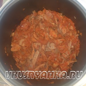 Вешенки с томатом в мультиварке, приготовление, шаг 3