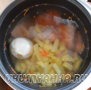 Куриный суп с лапшой в мультиварке, приготовление, шаг 2