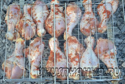 Куриные ножки в томате на углях, приготовление, шаг 4