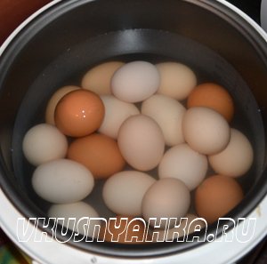 Вареные яйца в мультиварке, приготовление, шаг 2