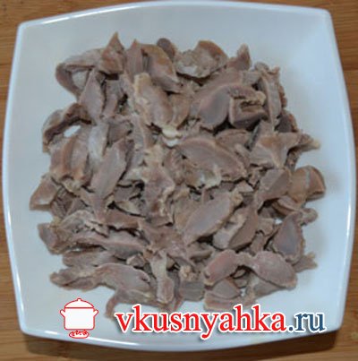 Салат из куриных желудков и моркови по-корейски  в мультиварке, приготовление, шаг 4
